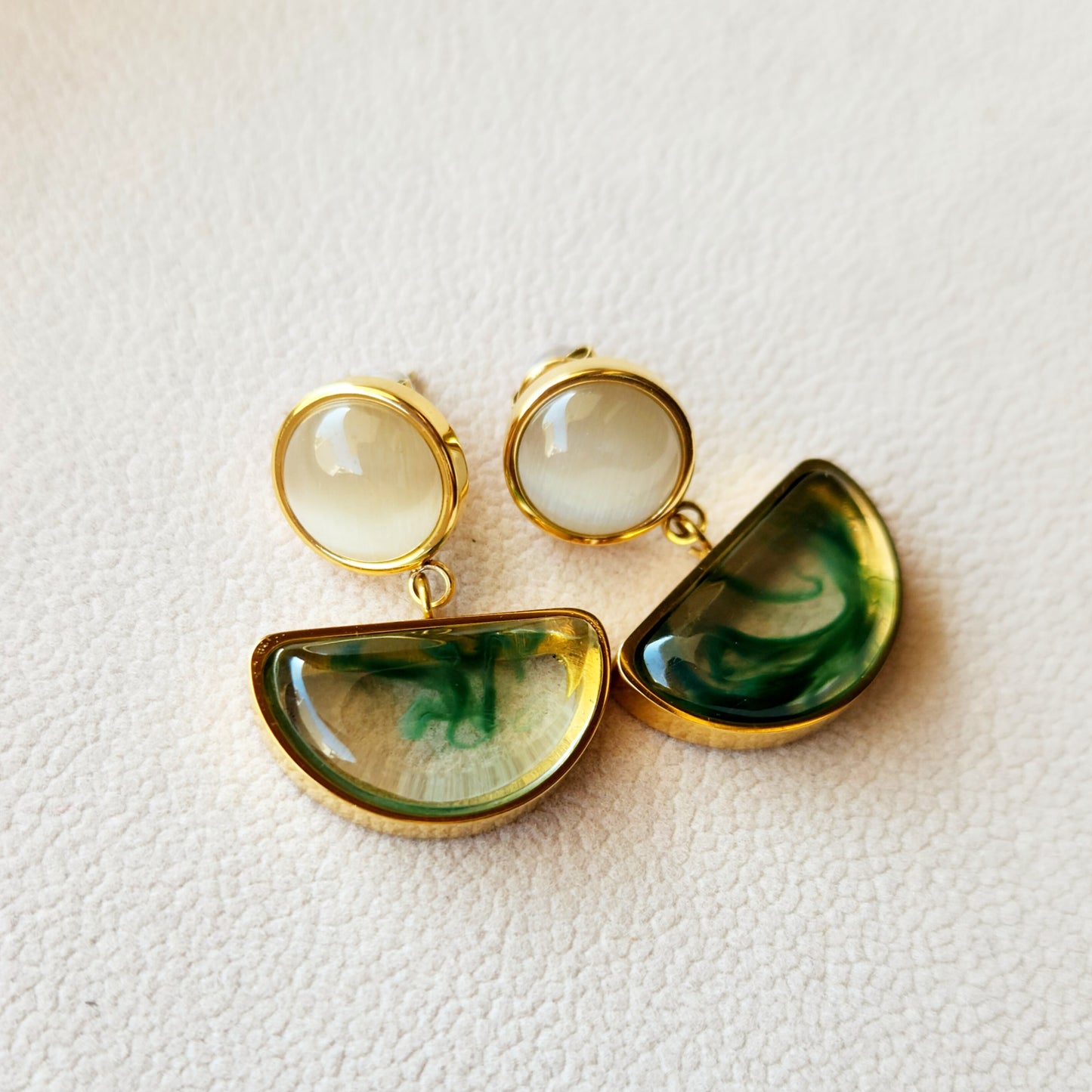 Green Lake Earrings – 18K Gold-Plated Stainless Steel with Opal Inlay