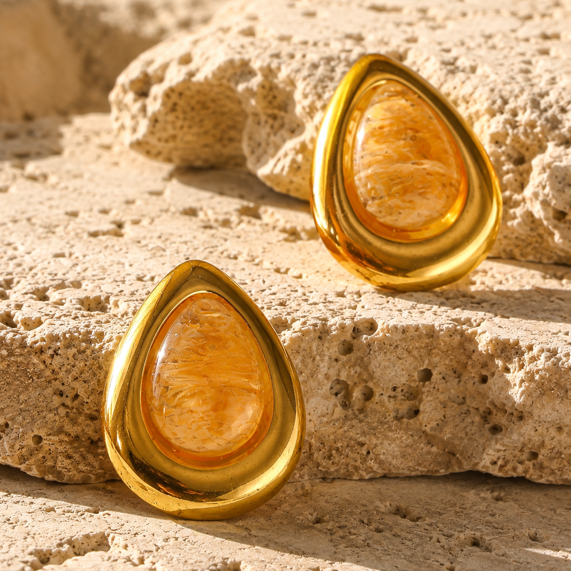 Luma Drop – 18K Gold-Plated Stainless Steel Natural Stone Stud Earrings