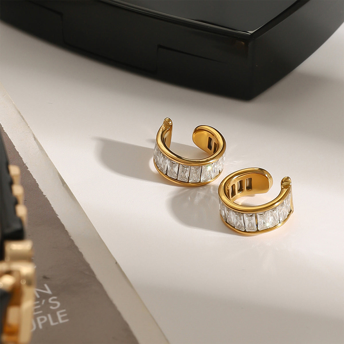 Zaha Ear Cuffs – 18K Gold-Plated Stainless Steel