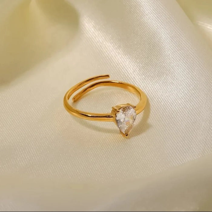 Golden Tear Ring - Stainless Steel 18K Gold-Plated & Zircon