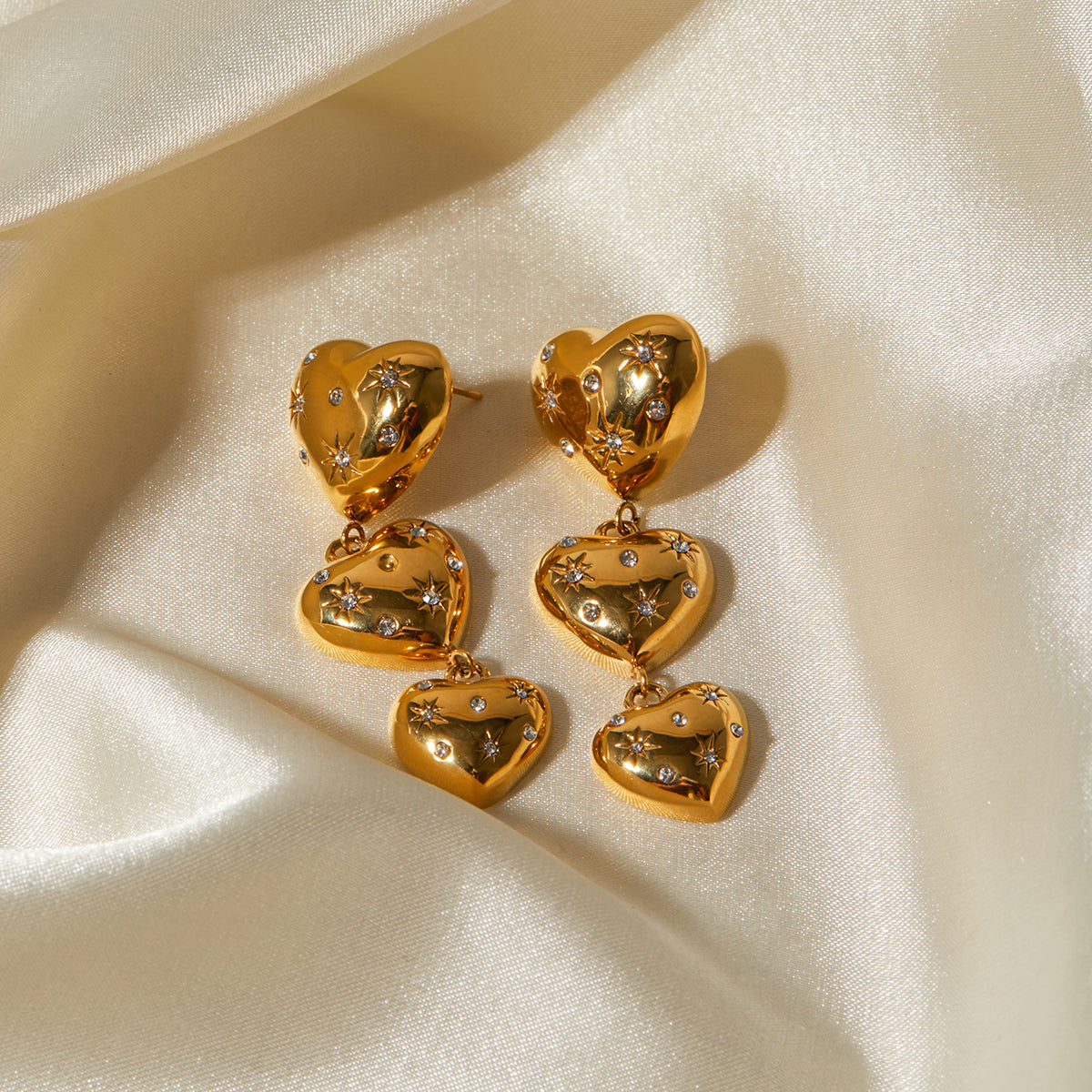 18K Gold Plated Stainless Steel Heart Shape Dangle Earrings