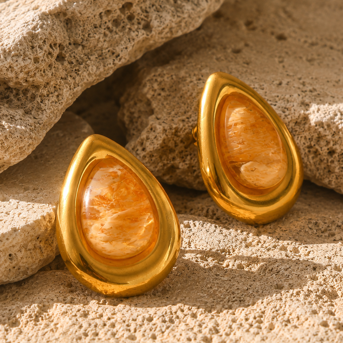 Luma Drop – 18K Gold-Plated Stainless Steel Natural Stone Stud Earrings
