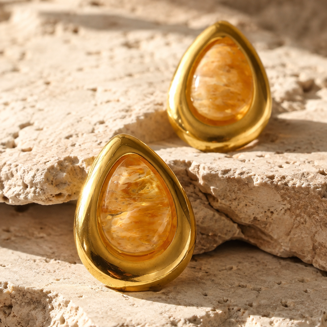 Luma Drop – 18K Gold-Plated Stainless Steel Natural Stone Stud Earrings