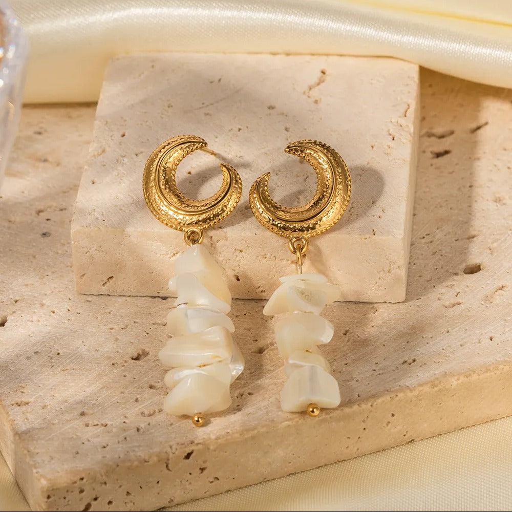 Moon with white shell stone earrings gold