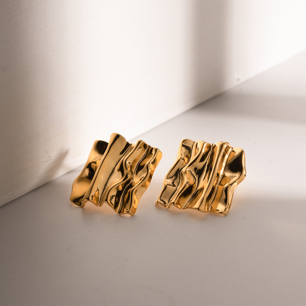 Liora Wavy Bark Earrings – 18K Gold-Plated Stainless Steel