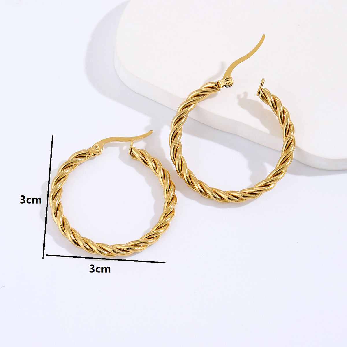 Twist Hoop Earrings – 18K Gold-Plated Stainless Steel